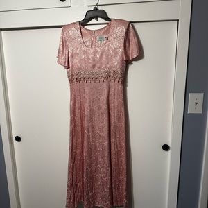 Dress used, wore once.  Would be a nice old school dress back